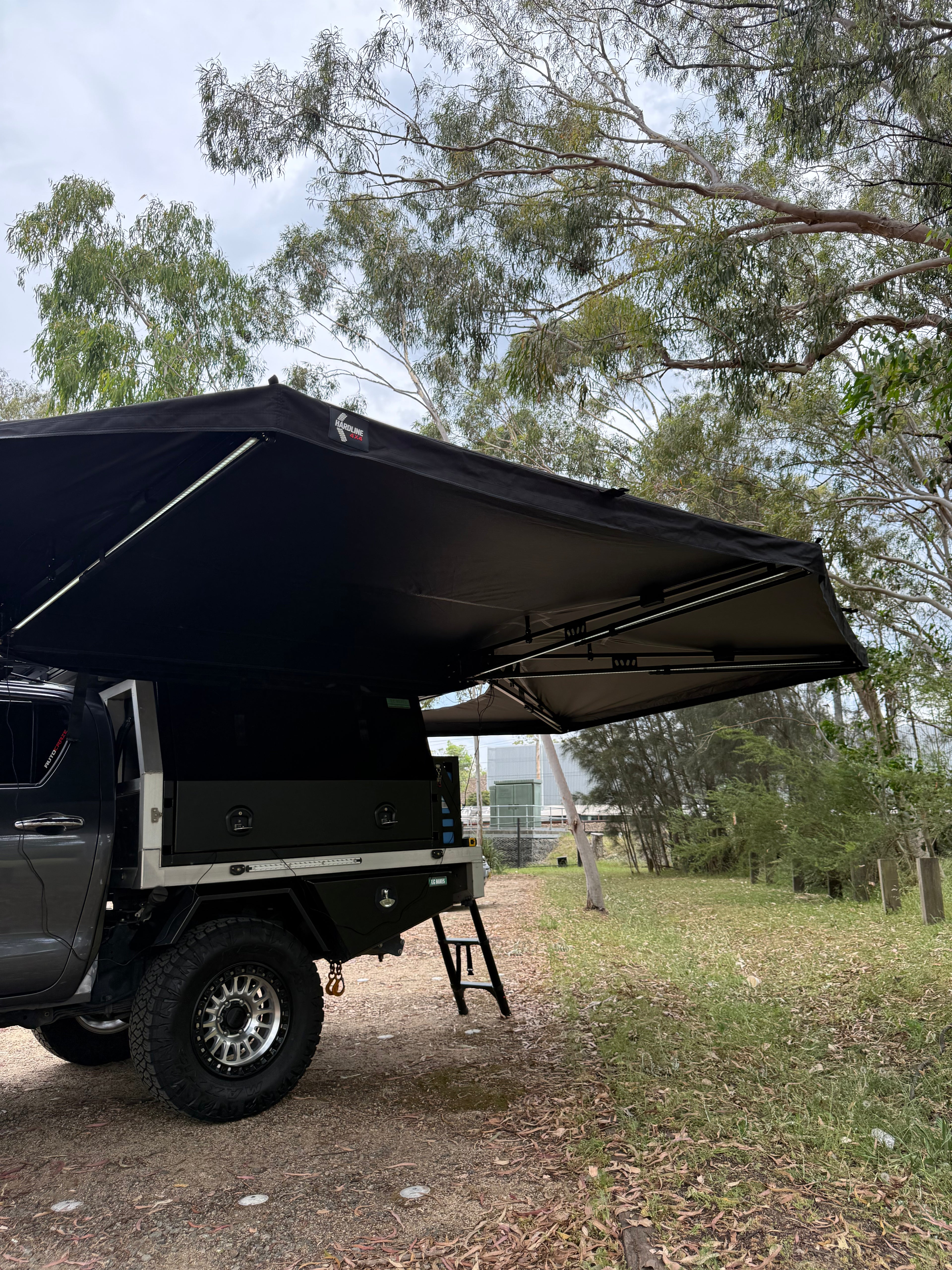 Free Standing 270 XL Degree Awning