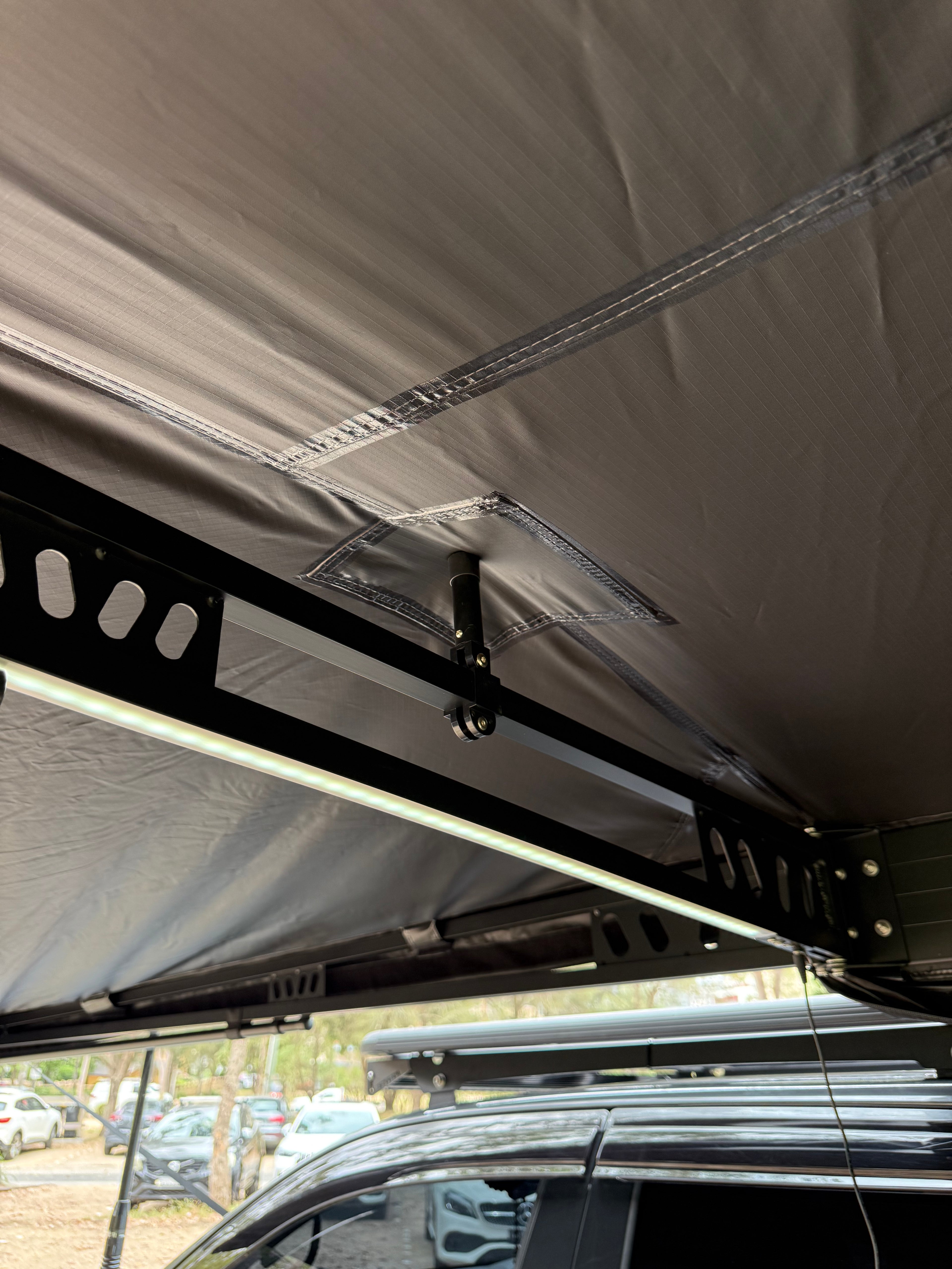 Free Standing 270 XL Degree Awning