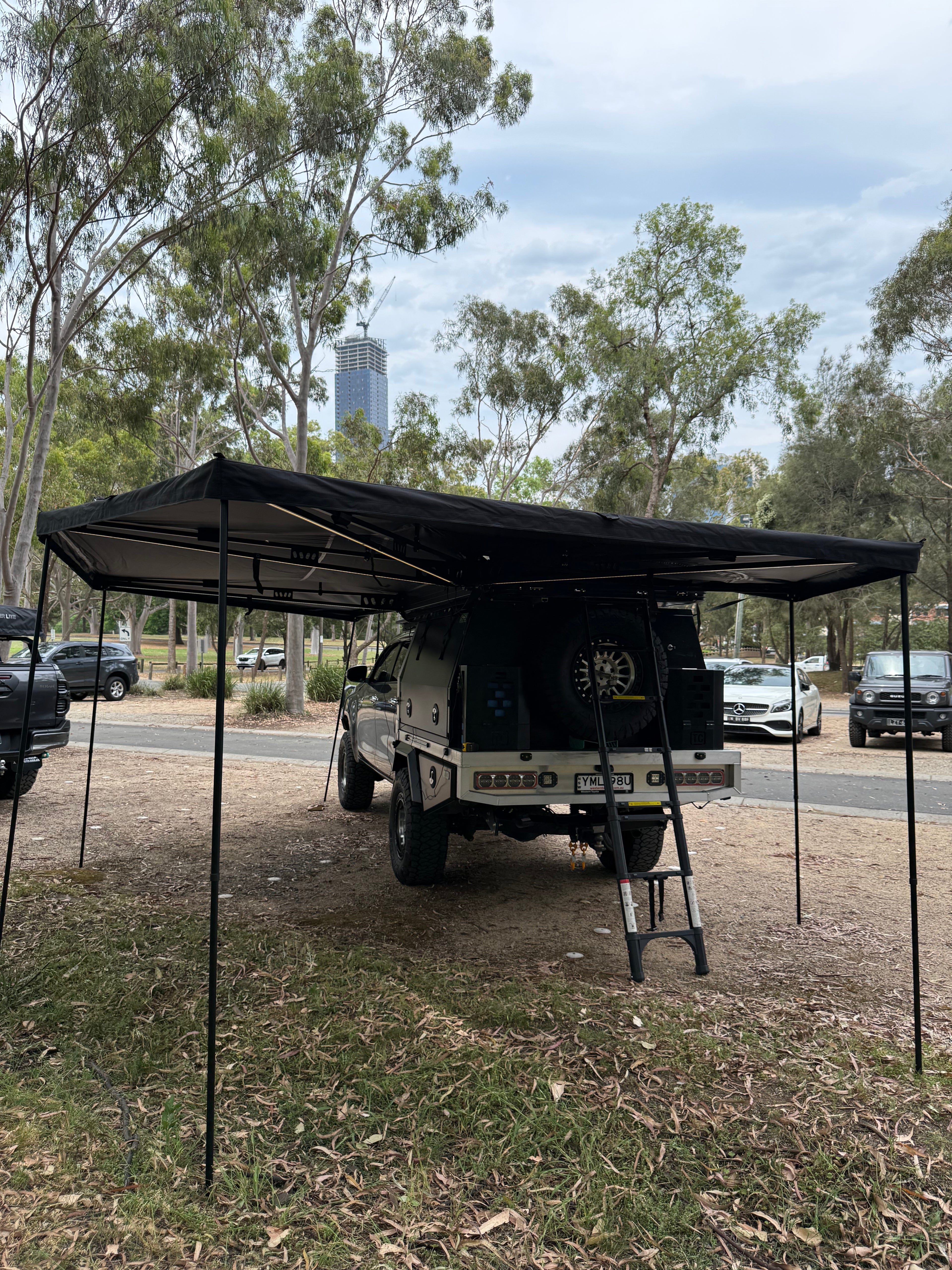 Free Standing 270 XL Degree Awning